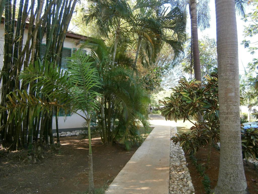 Coral Seas Beach Negril Buitenkant foto