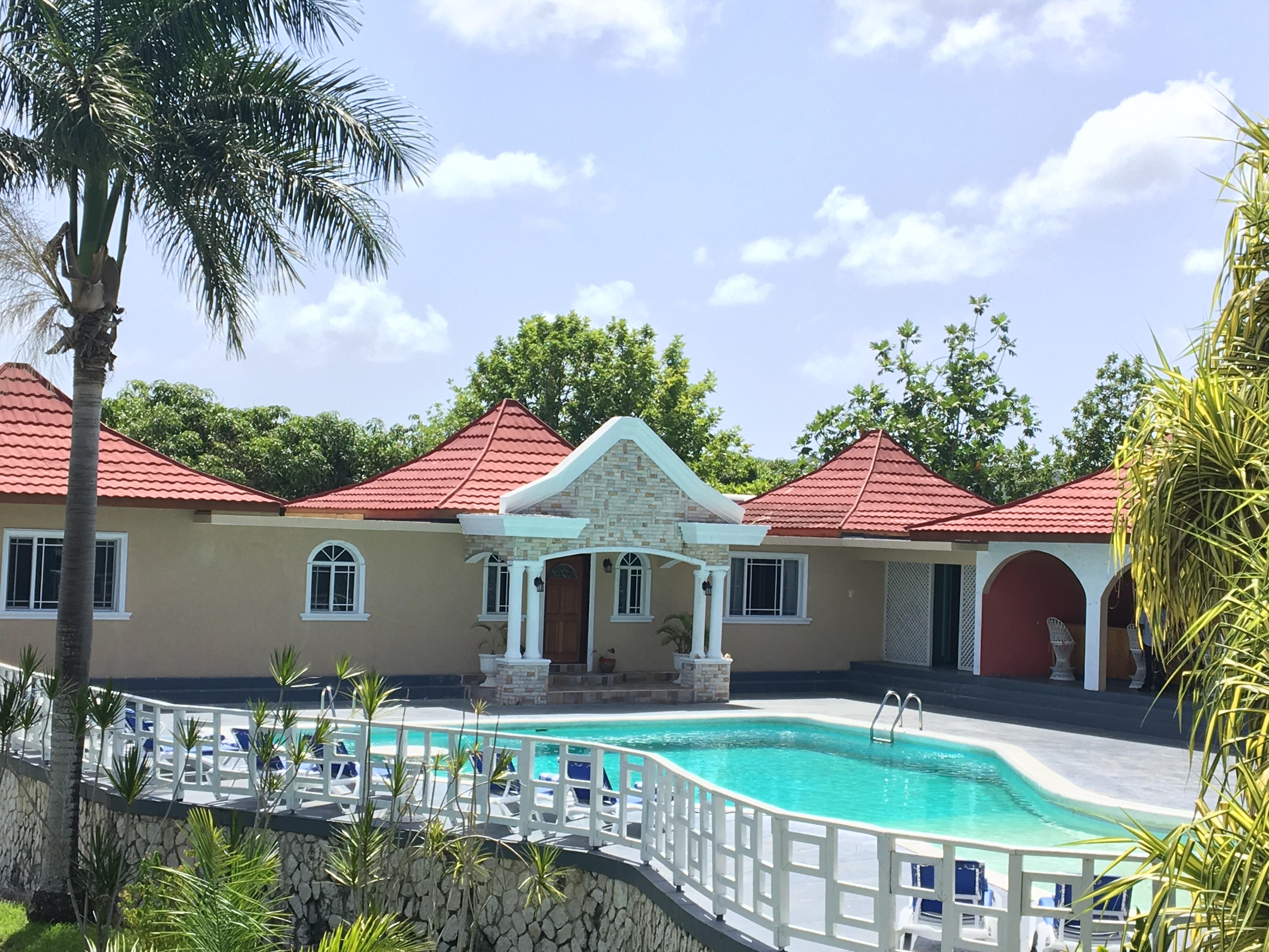 Coral Seas Beach Negril Buitenkant foto