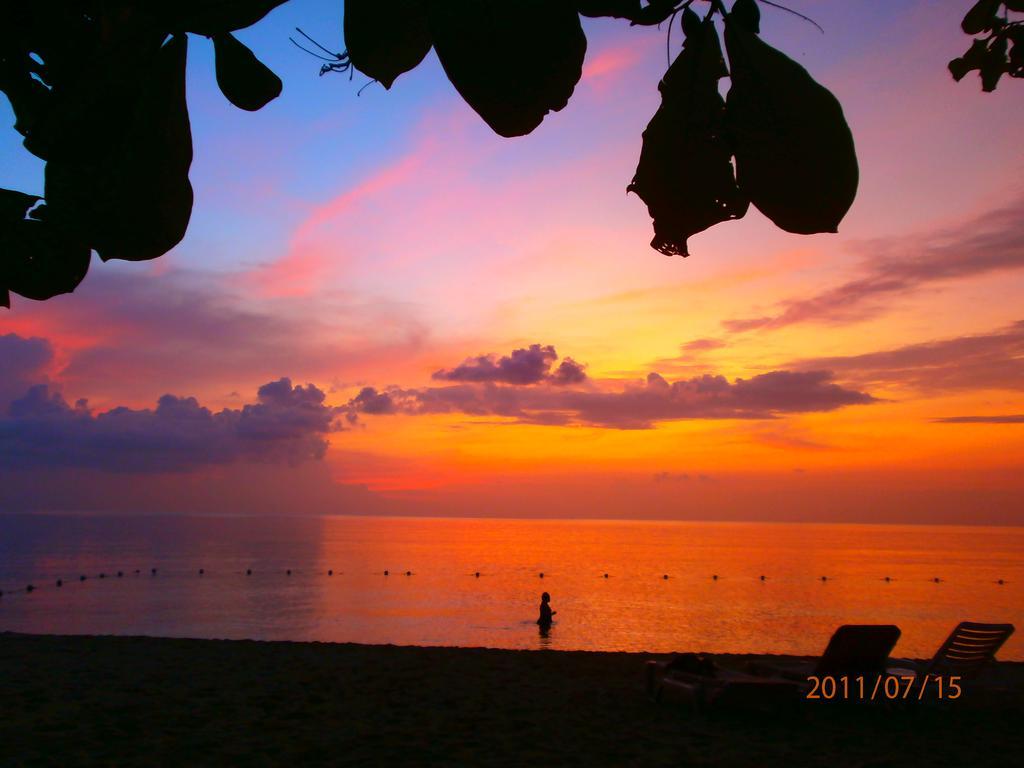 Coral Seas Beach Negril Buitenkant foto